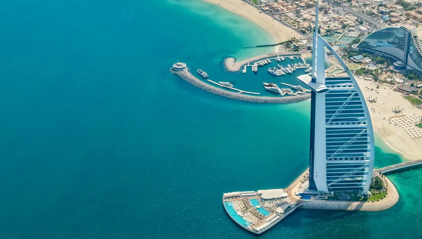 Egyesült Arab Emírségek | Cryptofalka.jpg