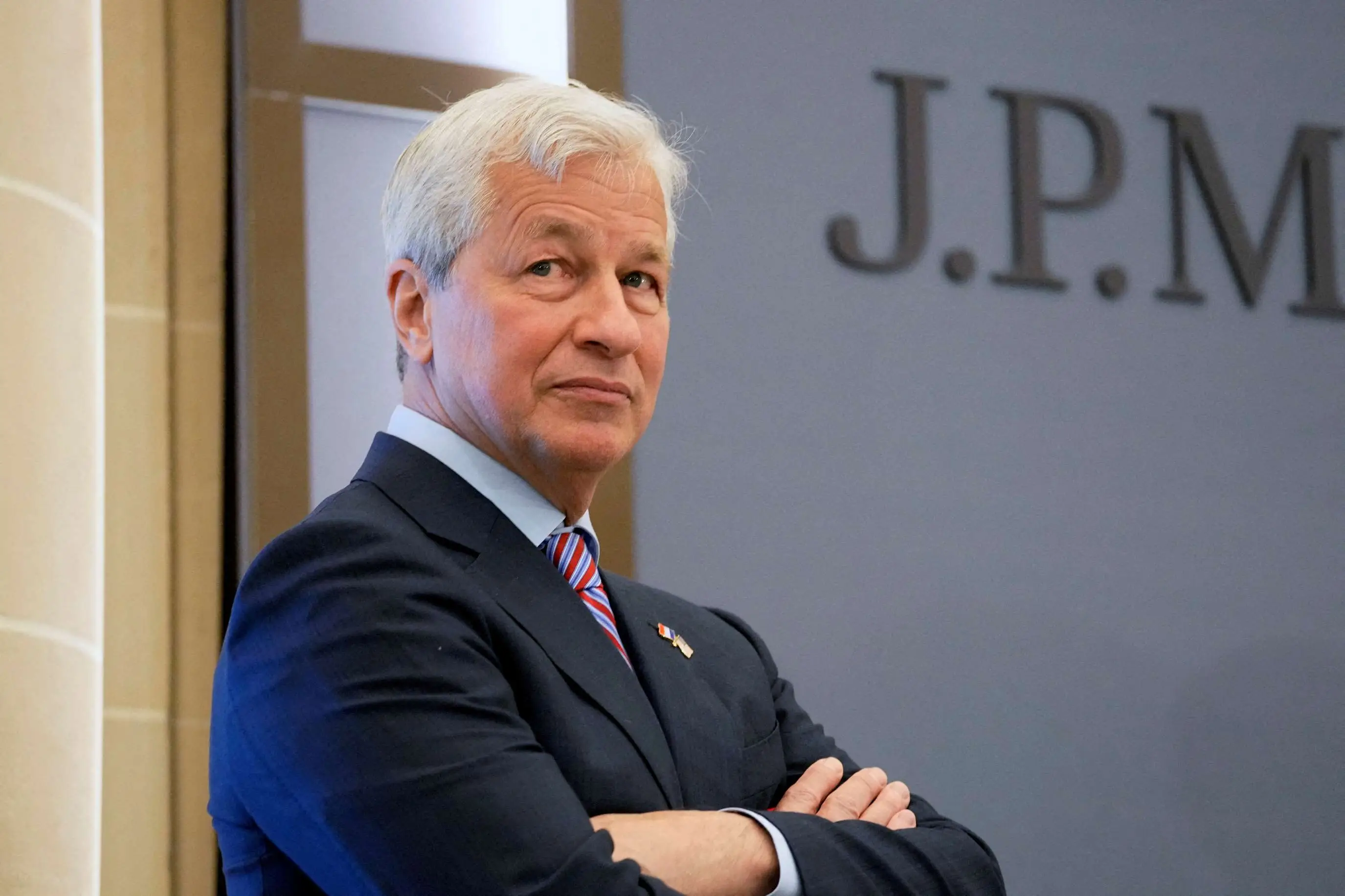 Dimon pálfordulása: A JP Morgan vezér most már hisz a blokkláncban Dimon pálfordulása: A JP Morgan vezér most már hisz a blokkláncban